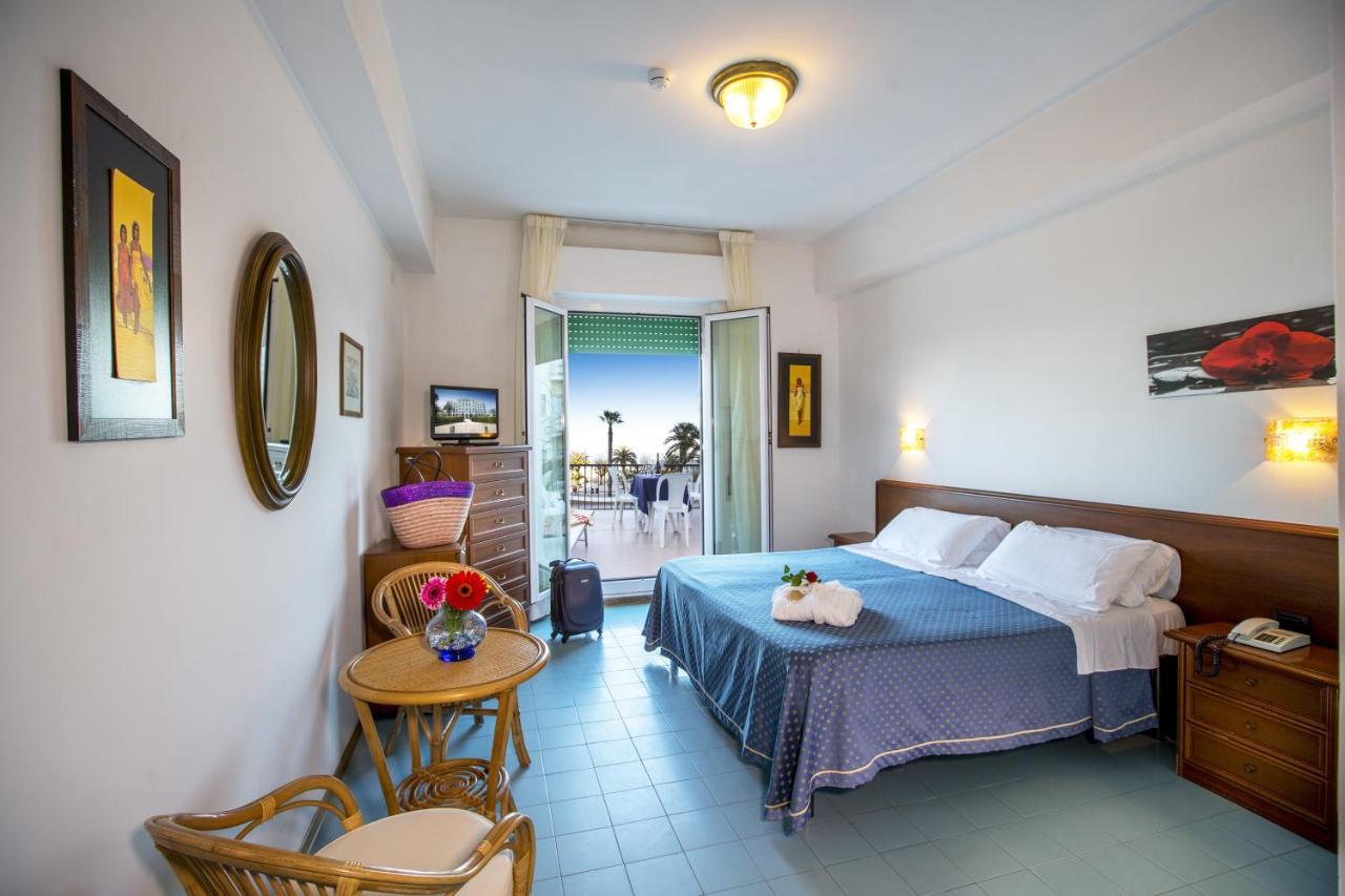 Grand Hotel Excelsior San Benedetto del Tronto Bilik gambar